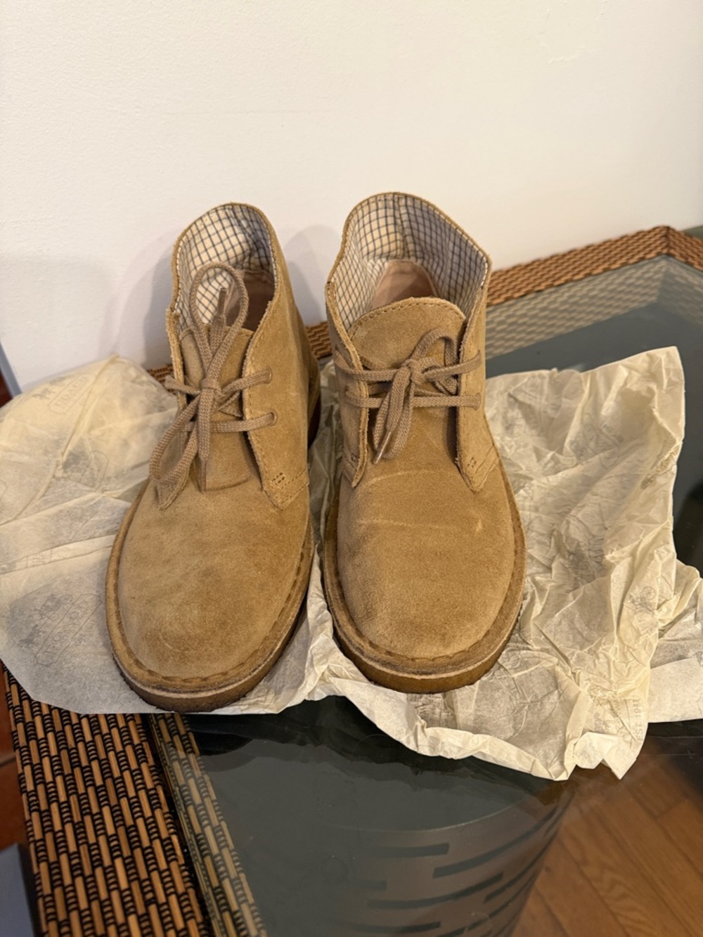 Clark’s Women’s Tan Suede Desert Boots - Casual Lace-Up Chukka
